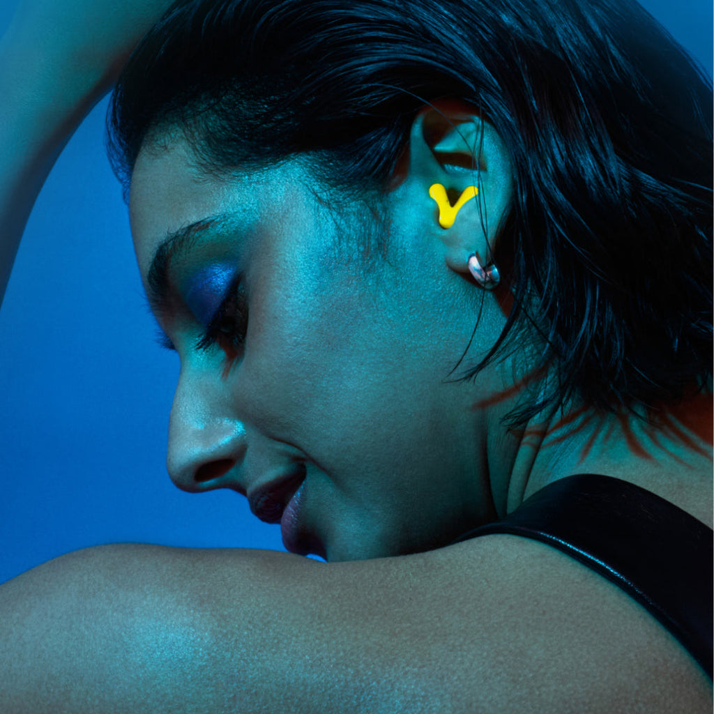 #lang_da #lang_es #lang_it #lang_sv #lang_fi #color_neon-yellow